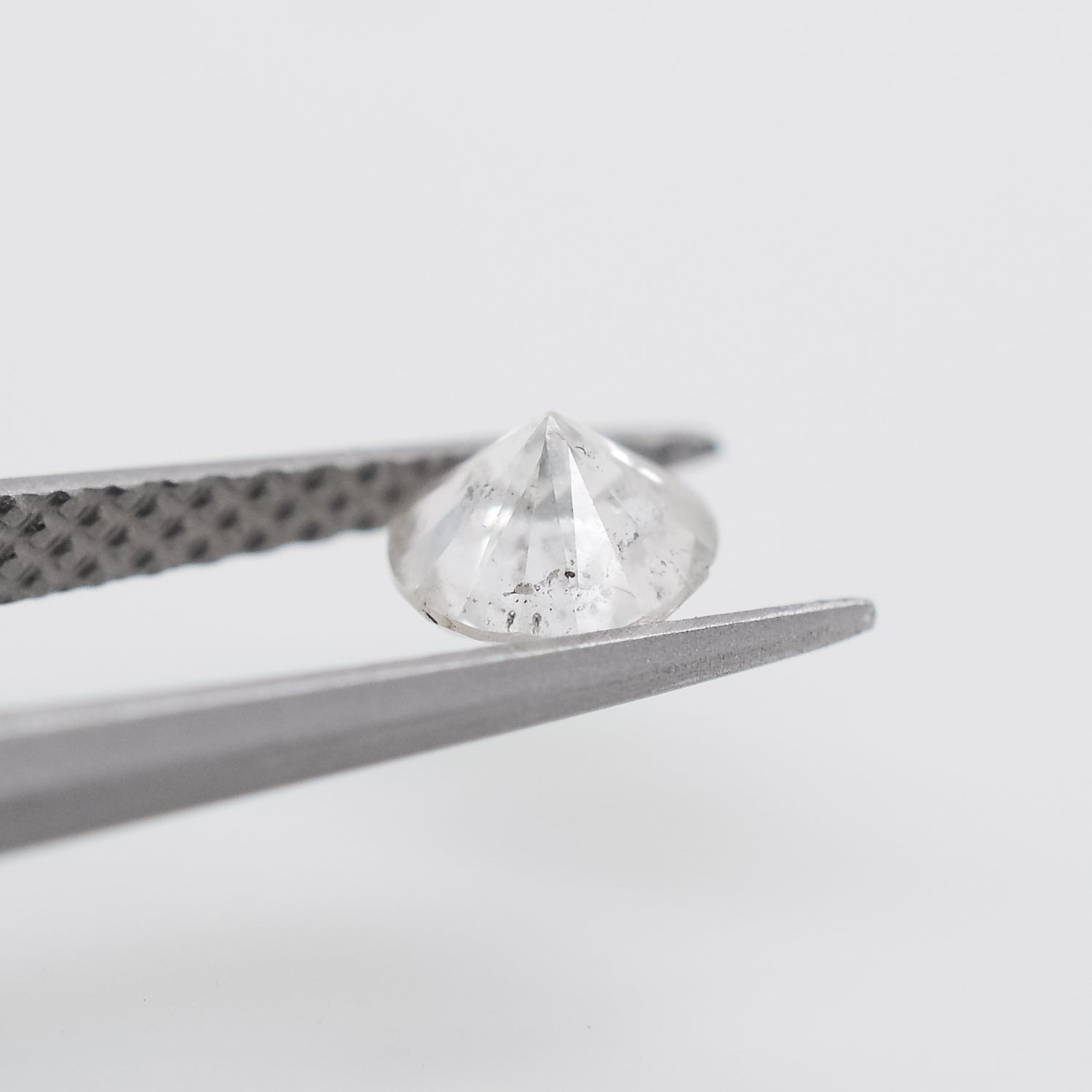 0.45ct Round Brilliant Cut Loose Salt & Pepper Diamond - Malleable Jewellers