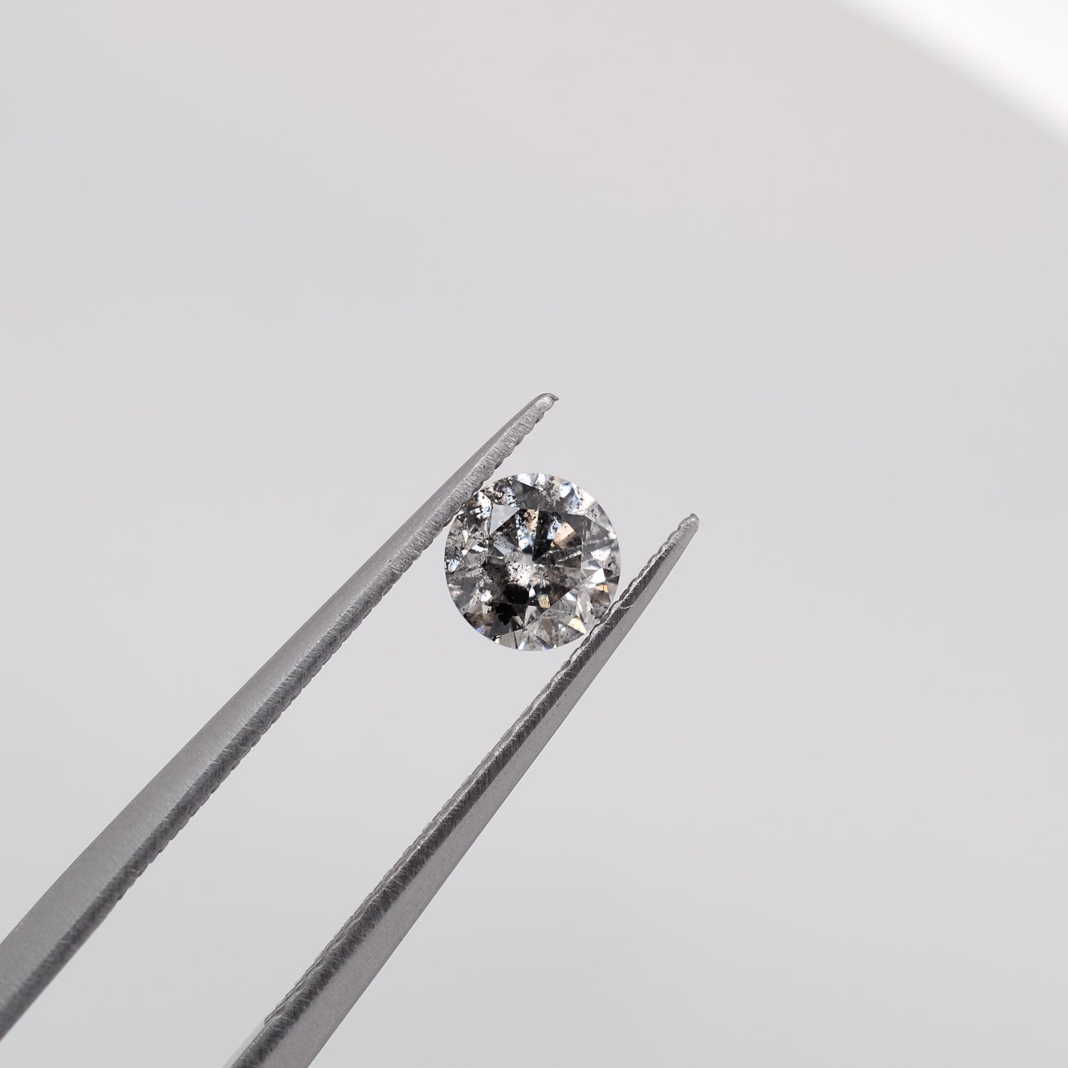 0.52ct Round Brilliant Cut Loose Salt & Pepper Diamond - Malleable Jewellers