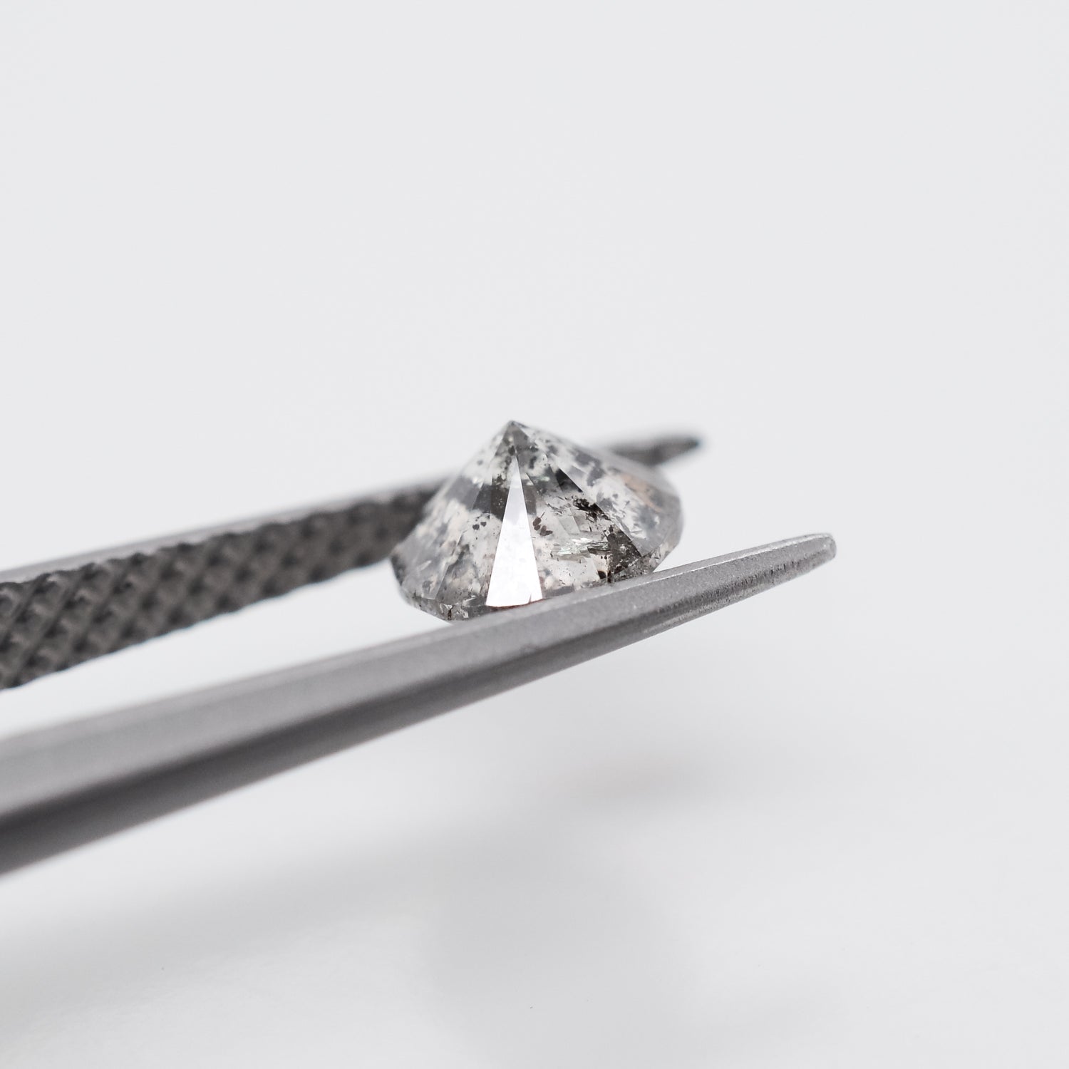 0.53ct Round Brilliant Cut Loose Salt & Pepper Diamond - Malleable Jewellers