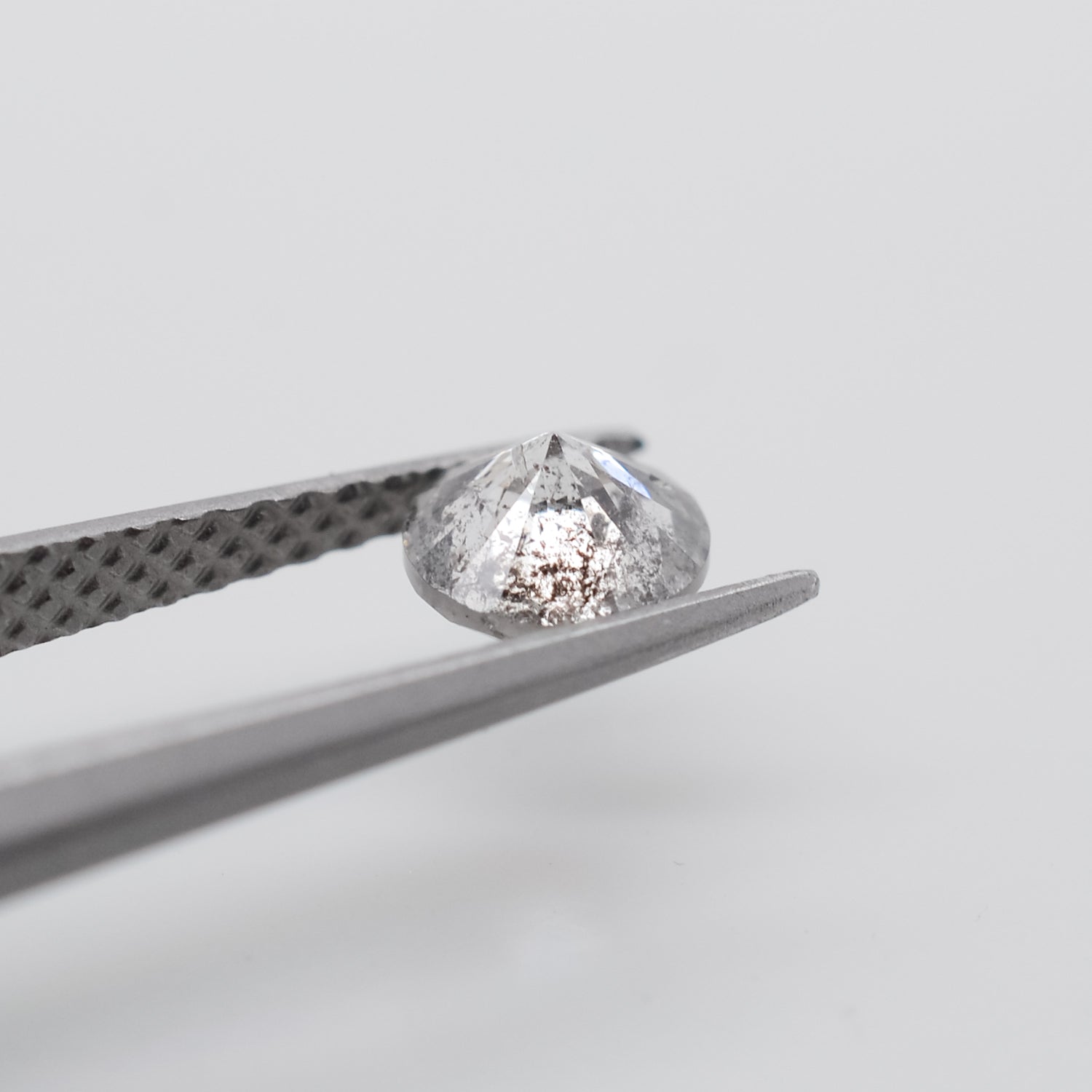 0.54ct Round Brilliant Cut Loose Salt & Pepper Diamond - Malleable Jewellers