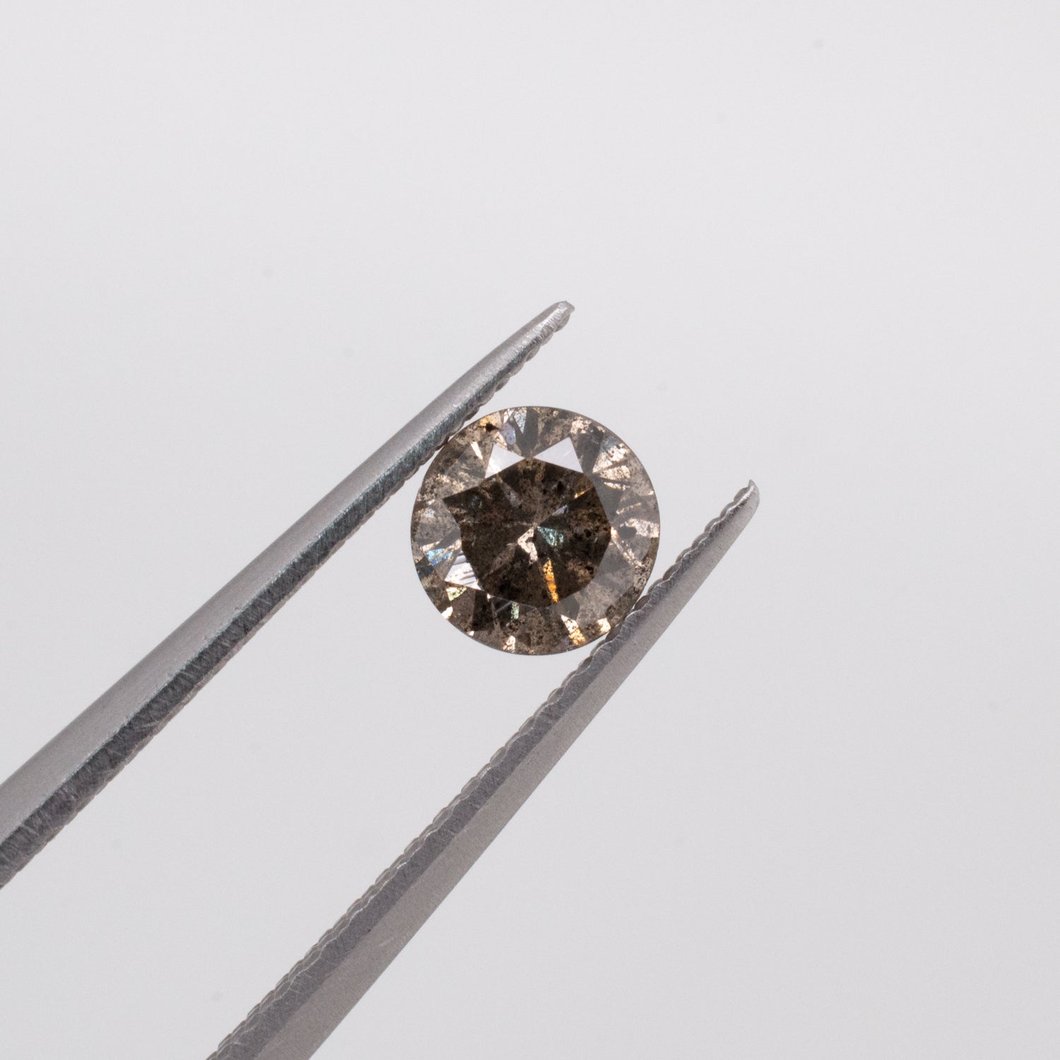 0.55ct Round Brilliant Cut Loose Salt & Pepper Diamond - Malleable Jewellers