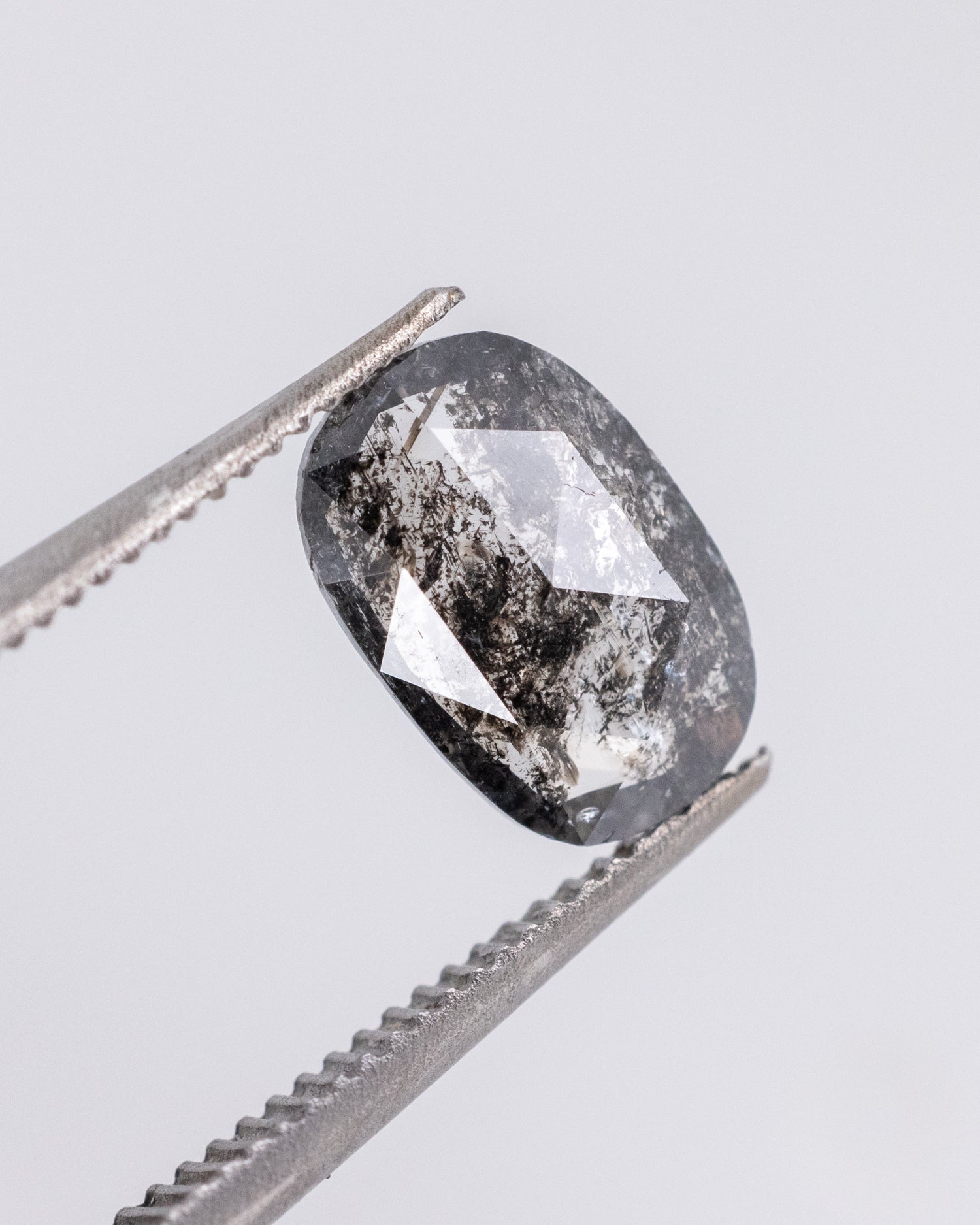0.61ct Oval Shaped Loose Salt & Pepper Diamond - Malleable Jewellers