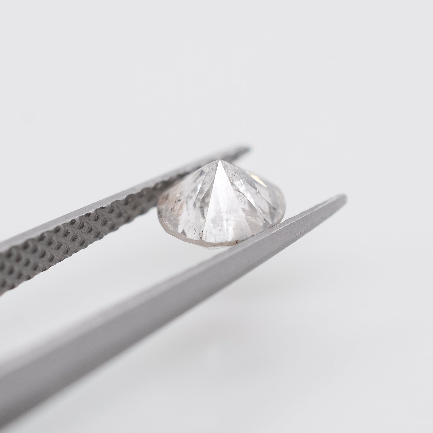 0.66ct Round Brilliant Cut Loose Salt & Pepper Diamond - Malleable Jewellers