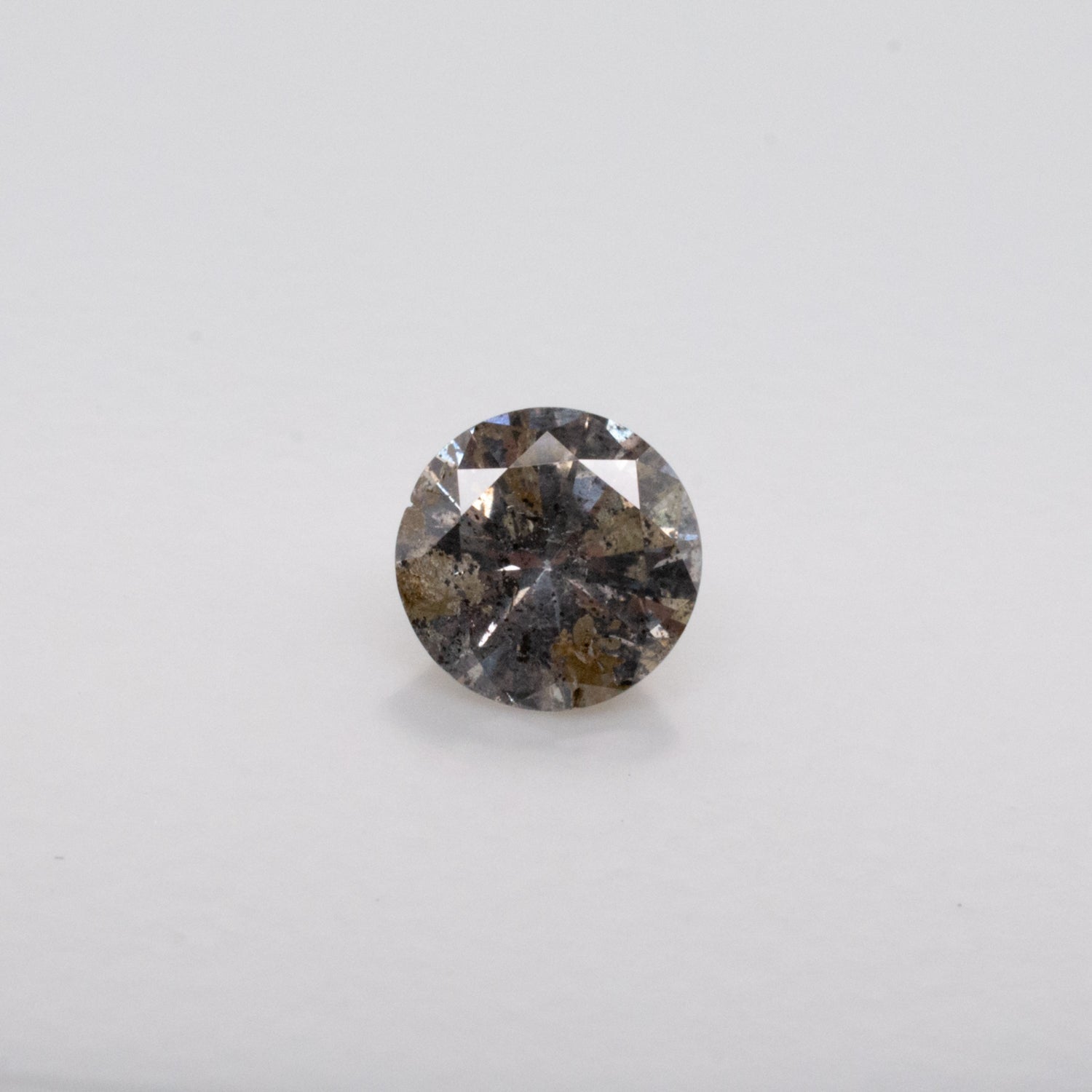0.67ct Round Brilliant Cut Loose Salt & Pepper Diamond - Malleable Jewellers