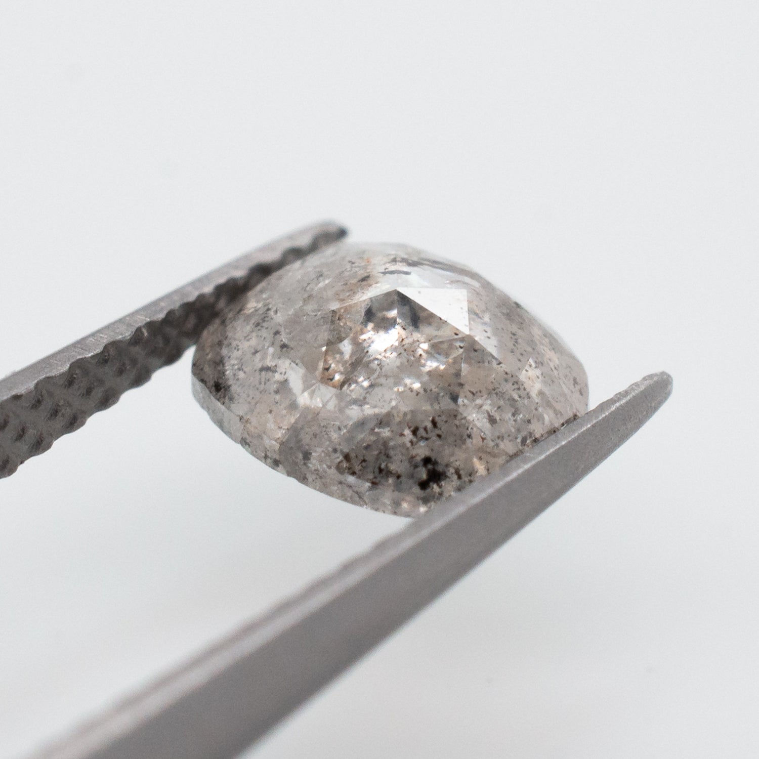 0.95ct Cushion Shaped Loose Salt & Pepper Diamond - Malleable Jewellers