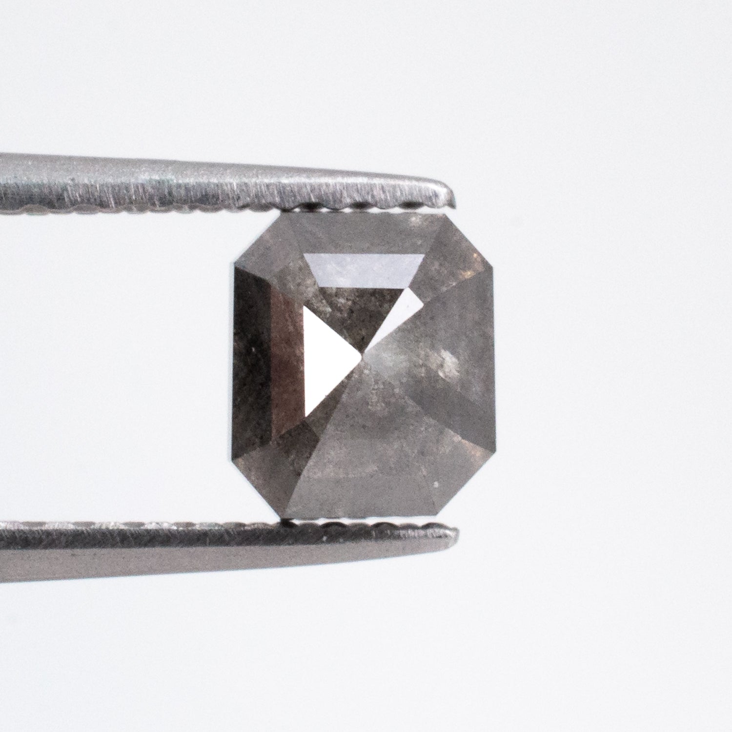 0.95ct Emerald Shaped Loose Salt & Pepper Diamond - Malleable Jewellers