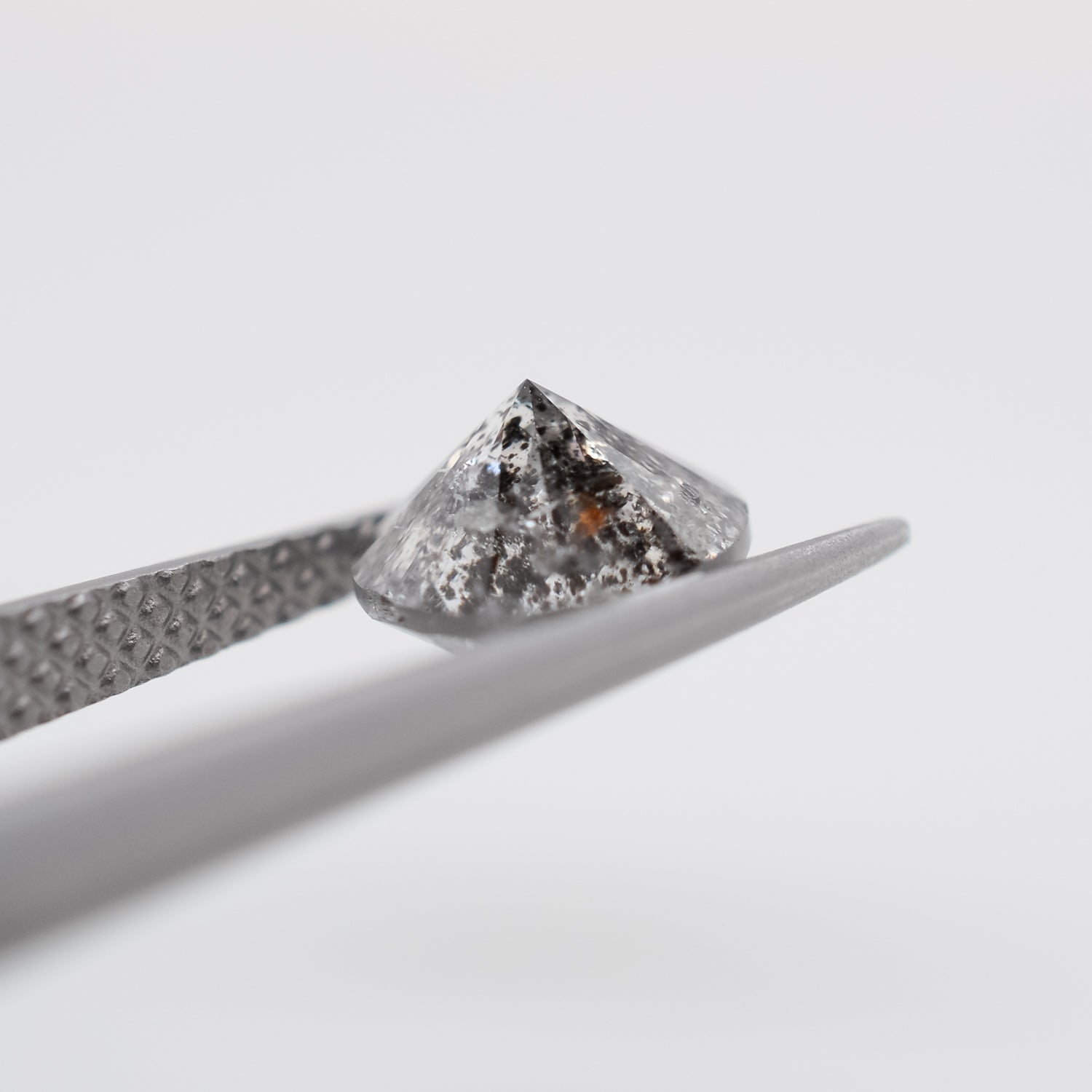 1.01ct Round Brilliant Cut Loose Salt & Pepper Diamond - Malleable Jewellers