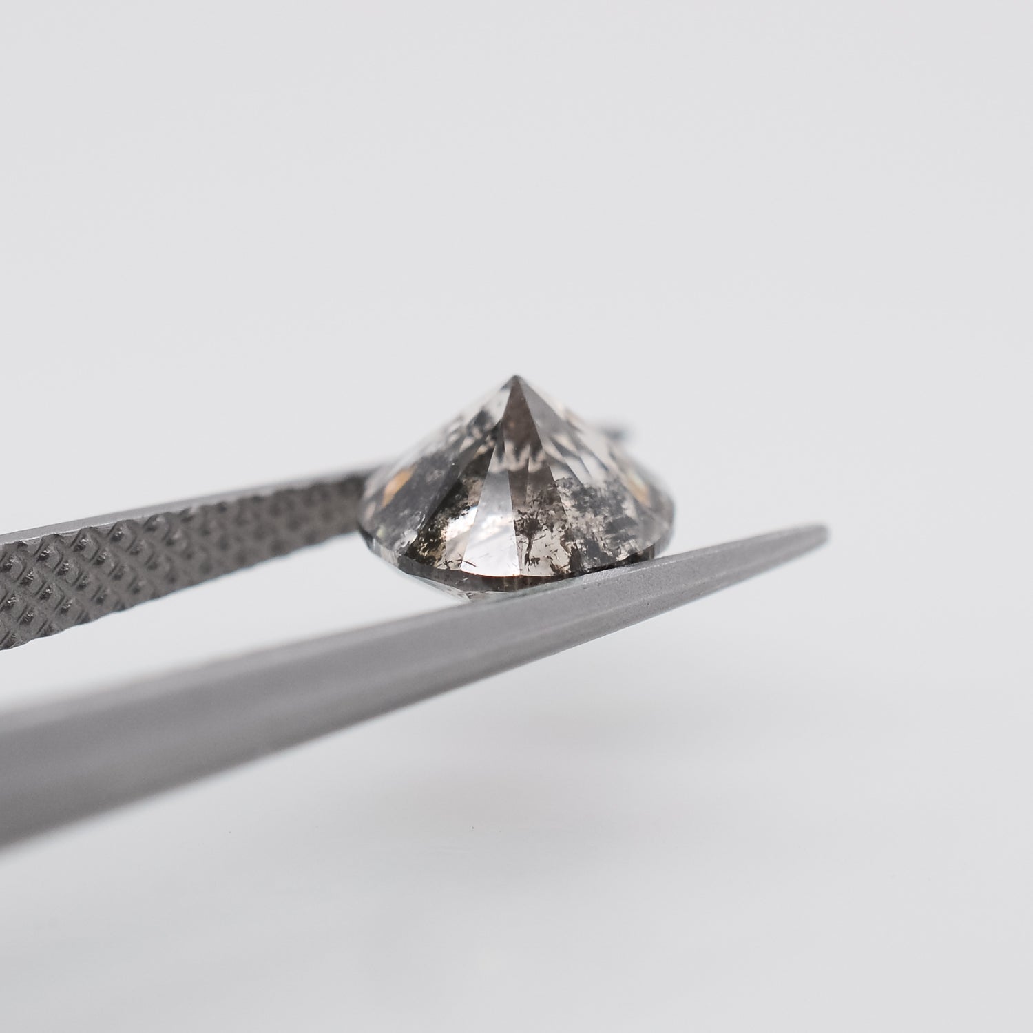 1.23ct Round Brilliant Cut Loose Salt & Pepper Diamond - Malleable Jewellers