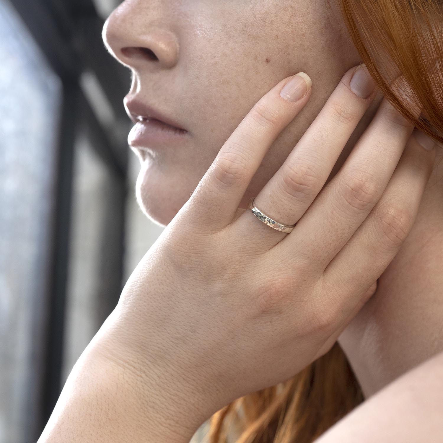 Dappled Ring in White Gold - Malleable Jewellers