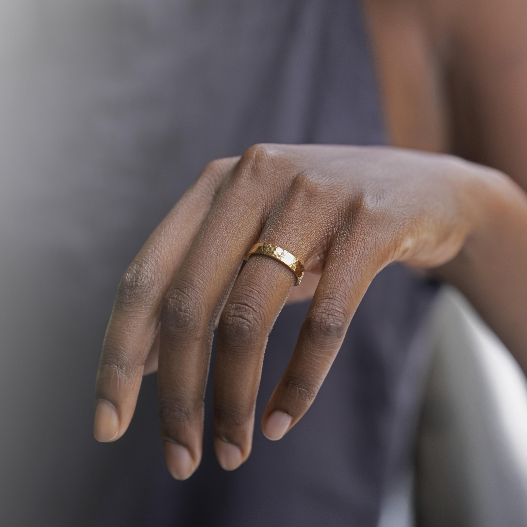 Hammer Finished Band Ring in Yellow Gold - Malleable Jewellers