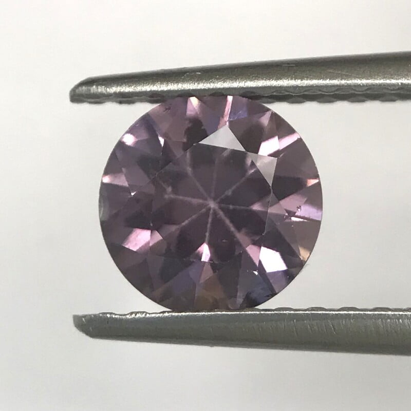 0.96ct Round Brilliant Cut Sapphire