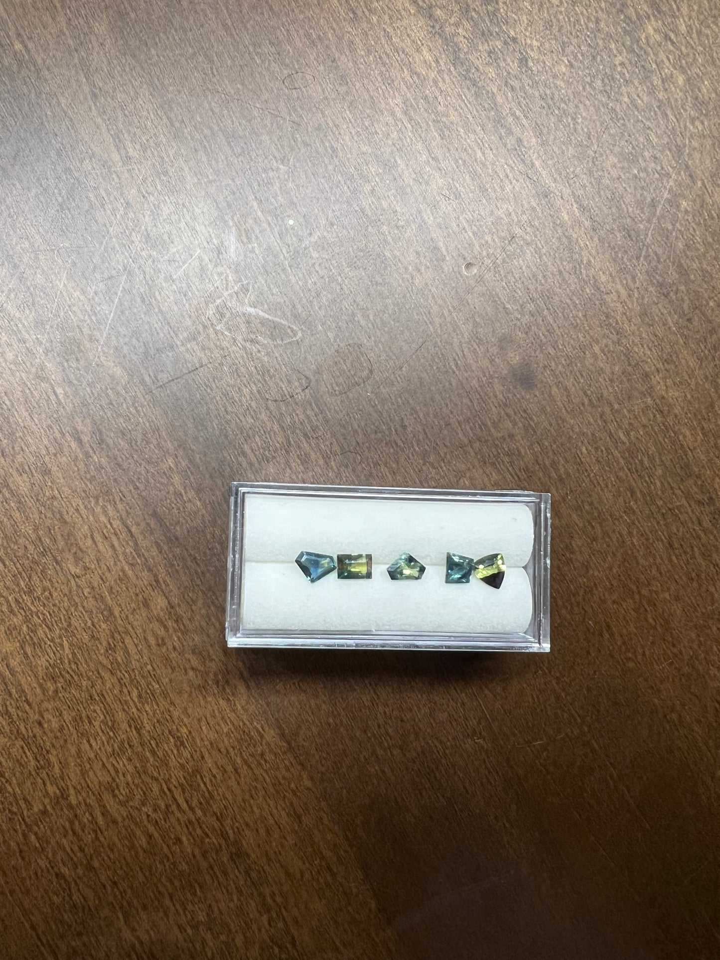 3.27tcw Varied Cut Sapphire Parcel (5pcs) 663003