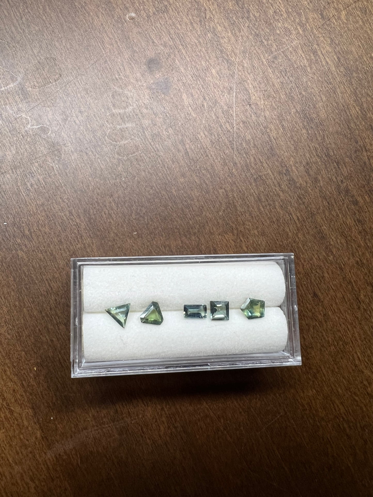 2.52tcw Varied Cut Sapphire Parcel (5pcs) 663008