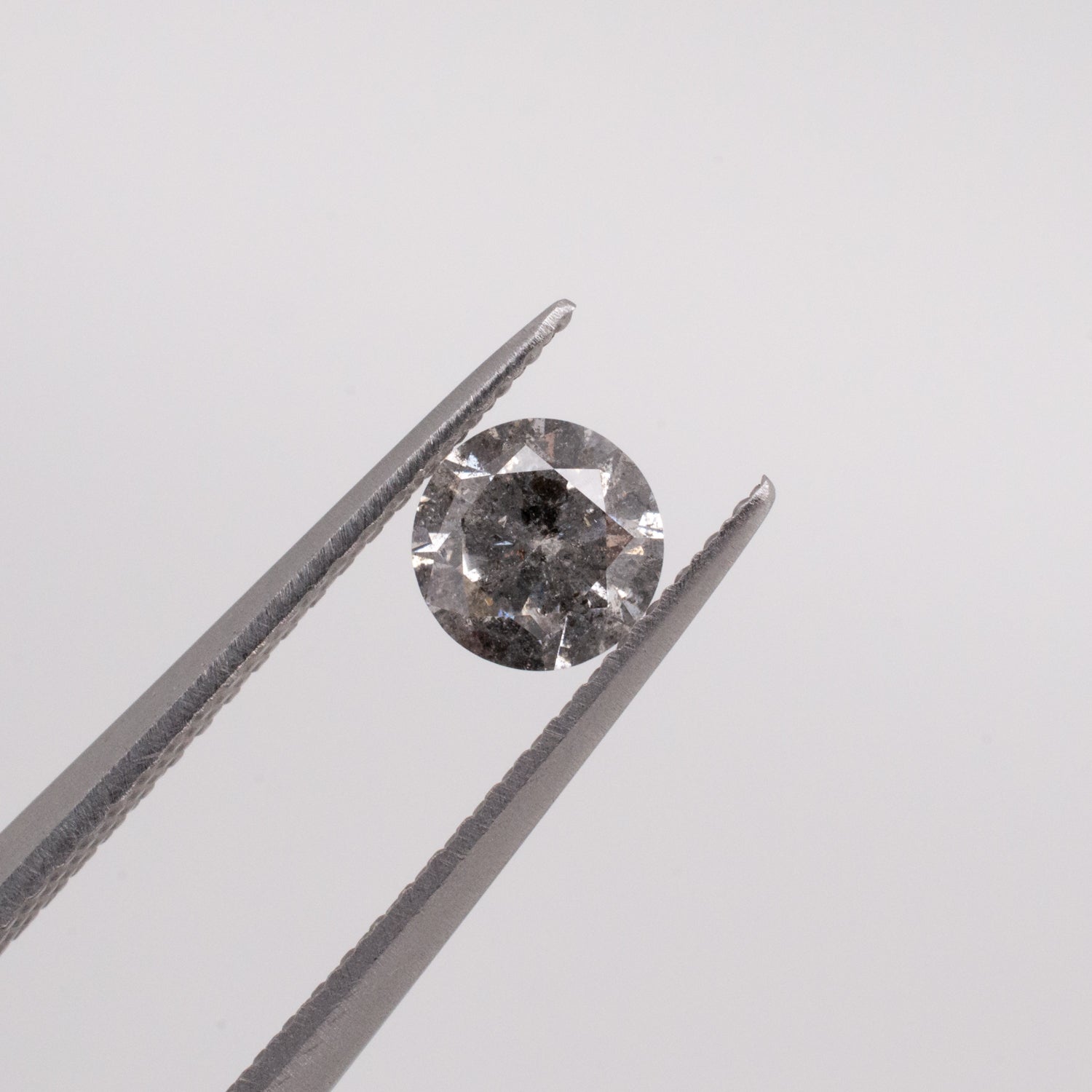 0.48ct Round Brilliant Cut Loose Salt & Pepper Diamond - Malleable Jewellers