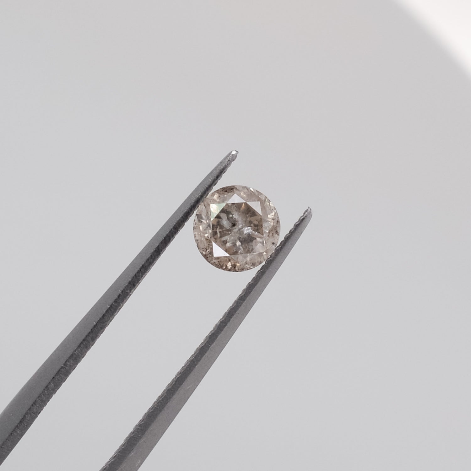 0.51ct Round Brilliant Cut Loose Salt & Pepper Diamond - Malleable Jewellers