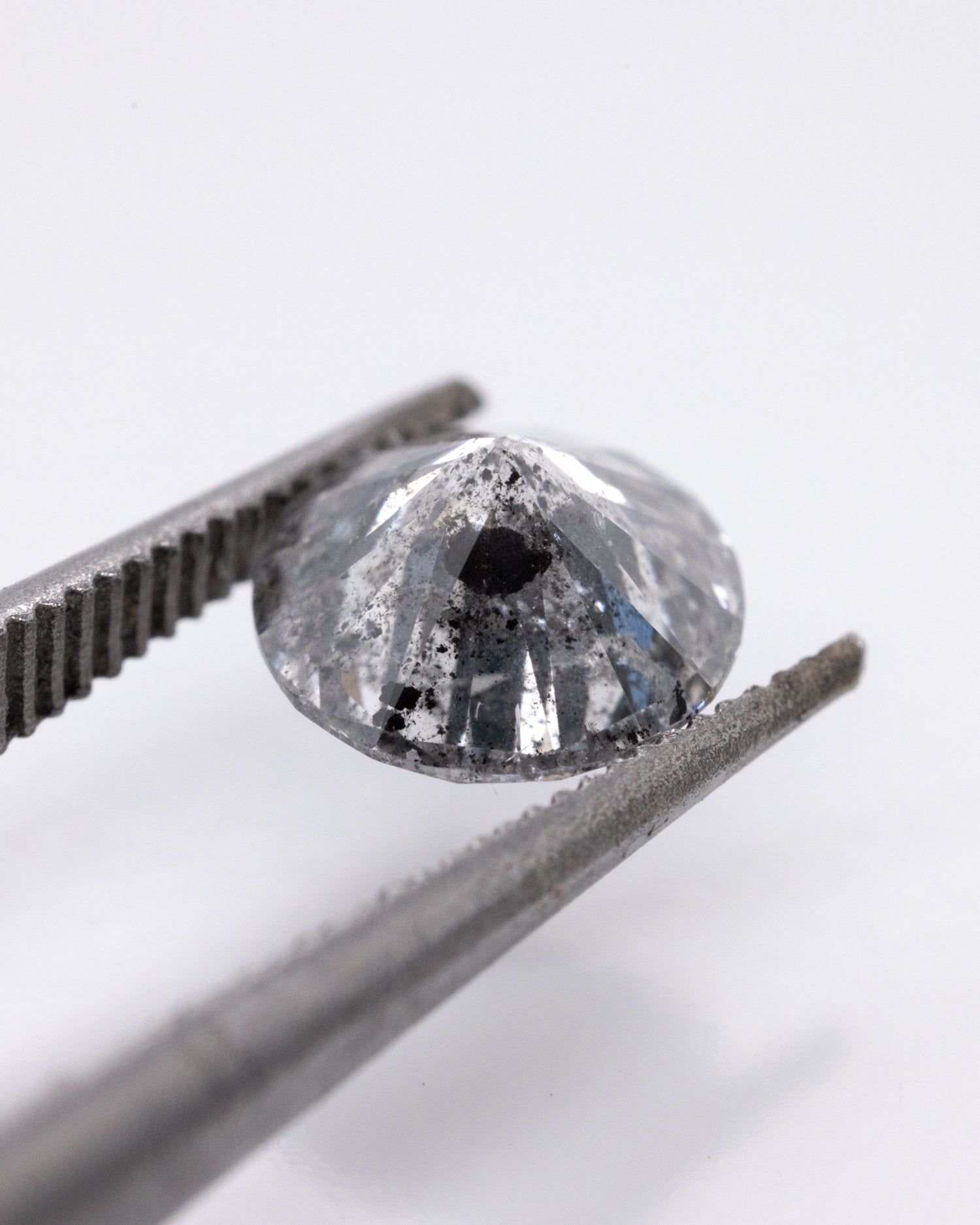 0.93ct Round Brilliant Cut Loose Salt & Pepper Diamond - Malleable Jewellers