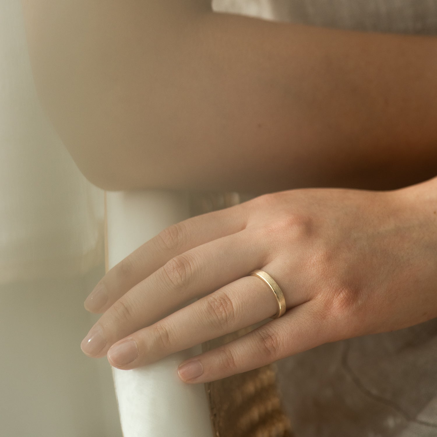 Brushed Bevelled Ring in Yellow Gold - Malleable Jewellers