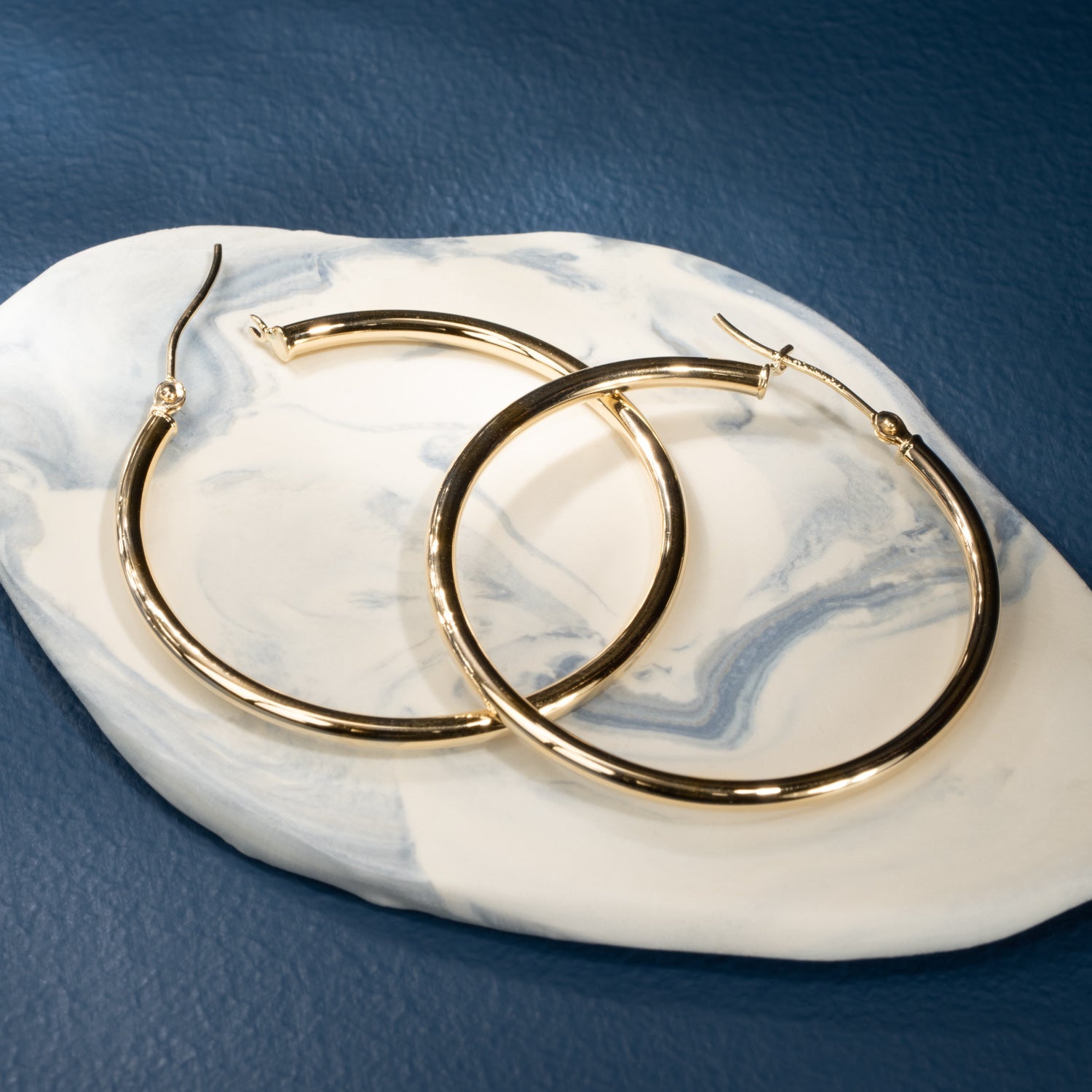 Large Lever Back Hoops in Yellow Gold - Malleable Jewellers