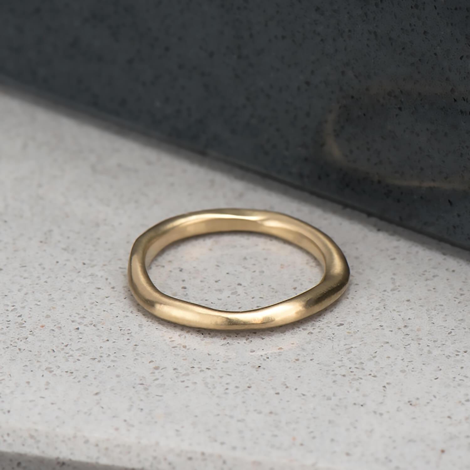 Organic Ring in Yellow Gold - Malleable Jewellers