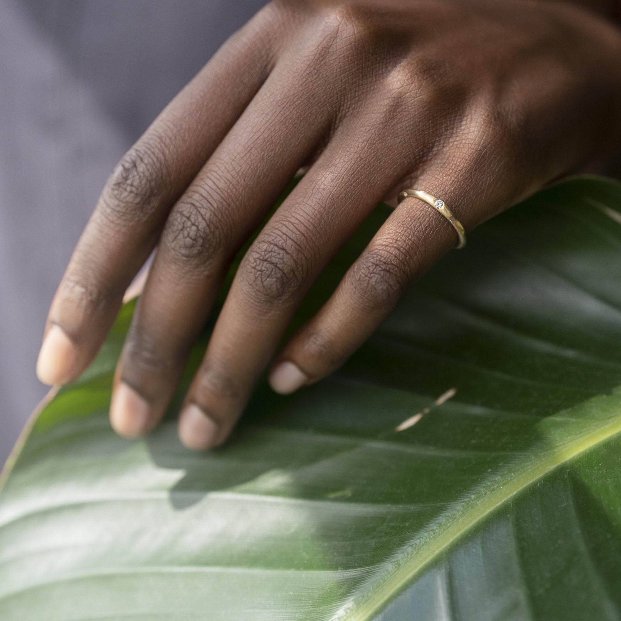 Organic Star Ring in Yellow Gold - Malleable Jewellers