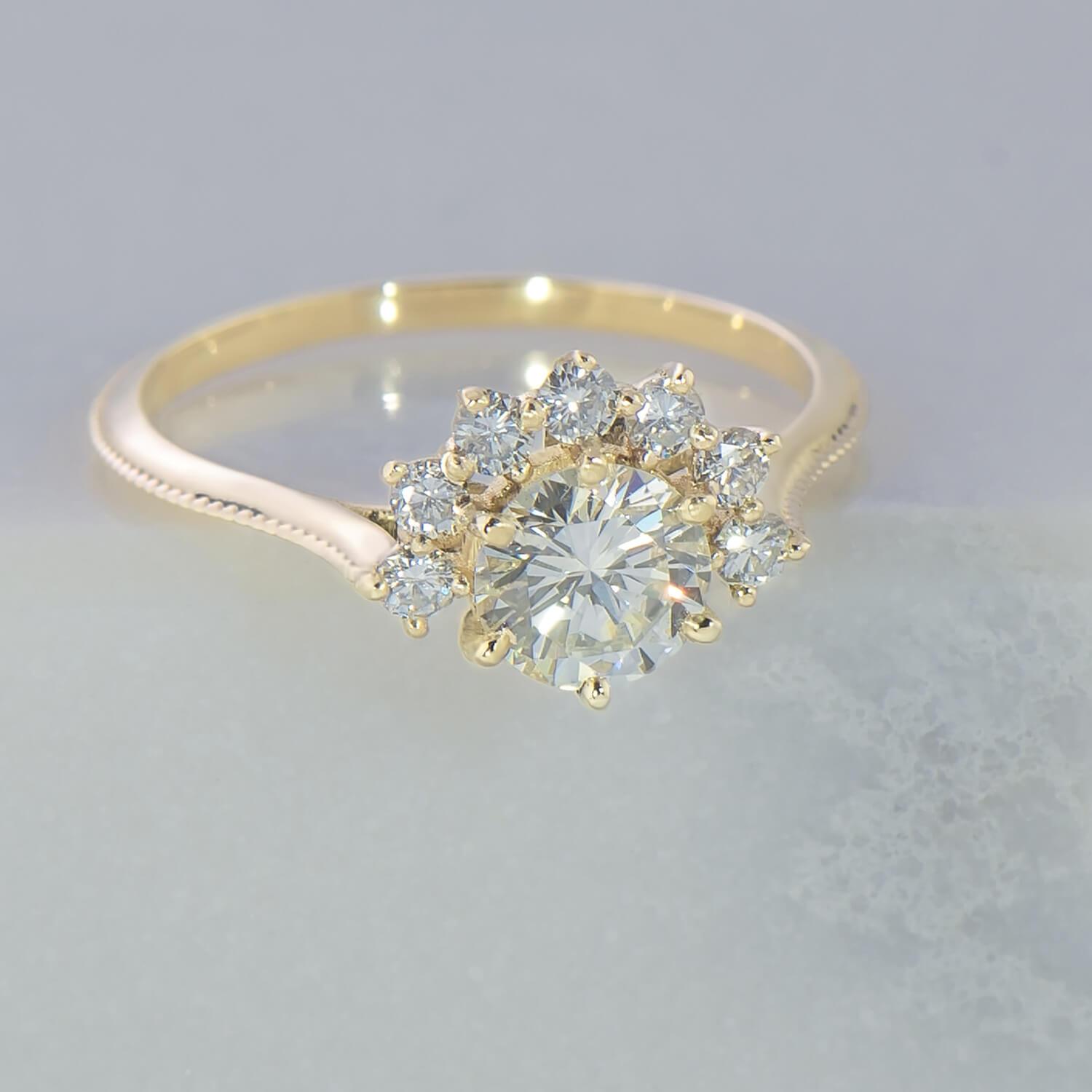 The Moon & The Stars in Yellow Gold - Malleable Jewellers