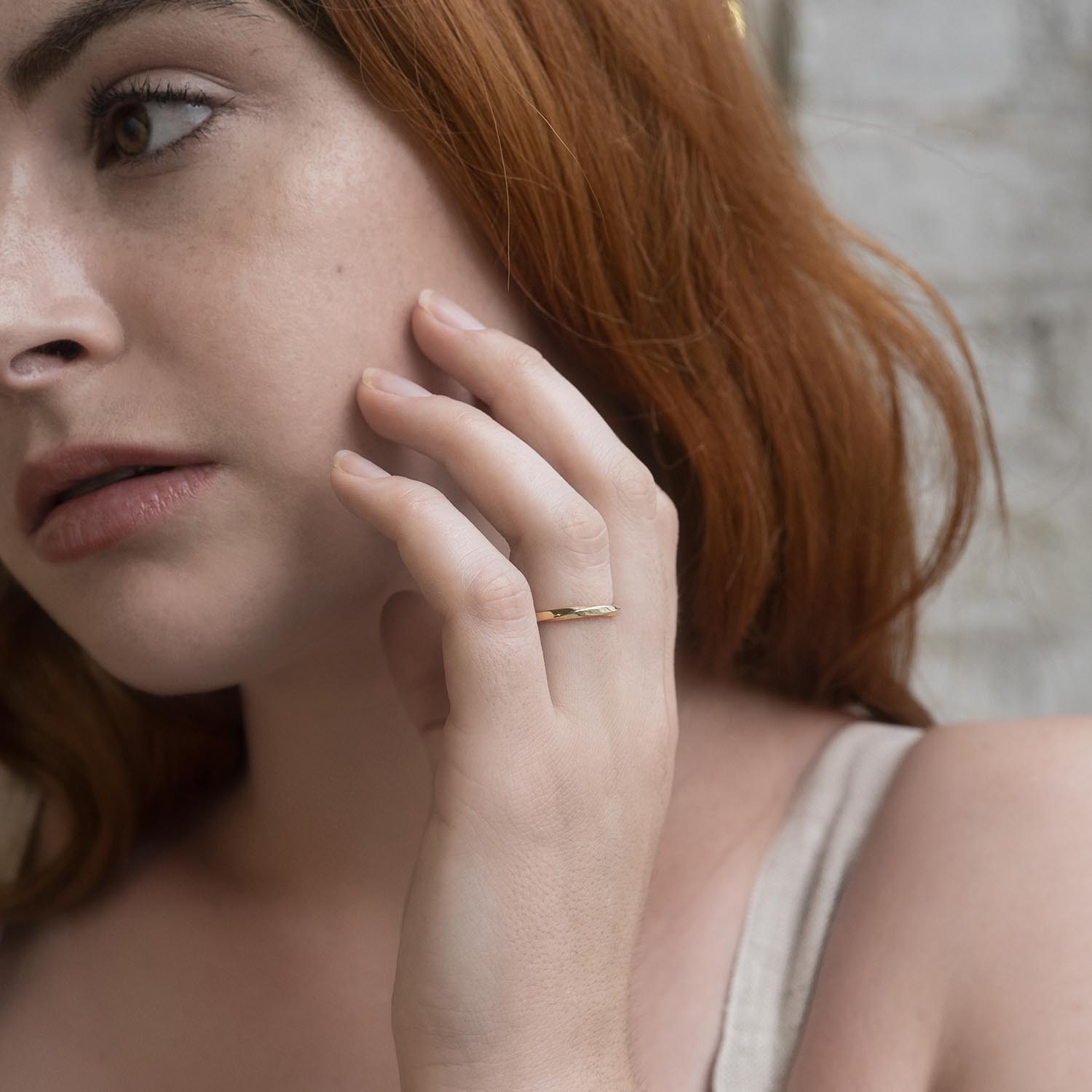 Twist Ring in Yellow Gold - Malleable Jewellers