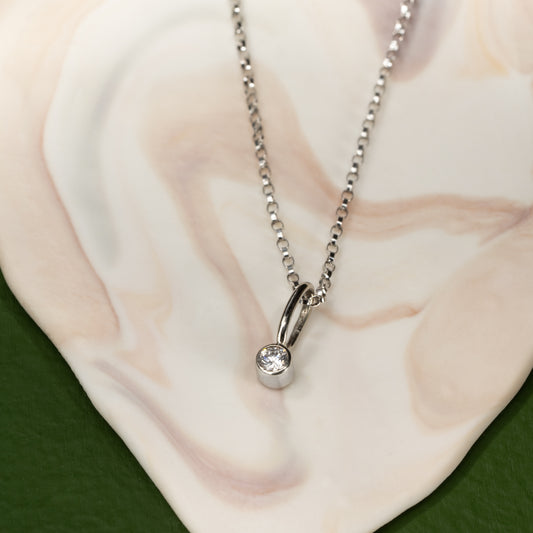 Raindrop Necklace in White Gold